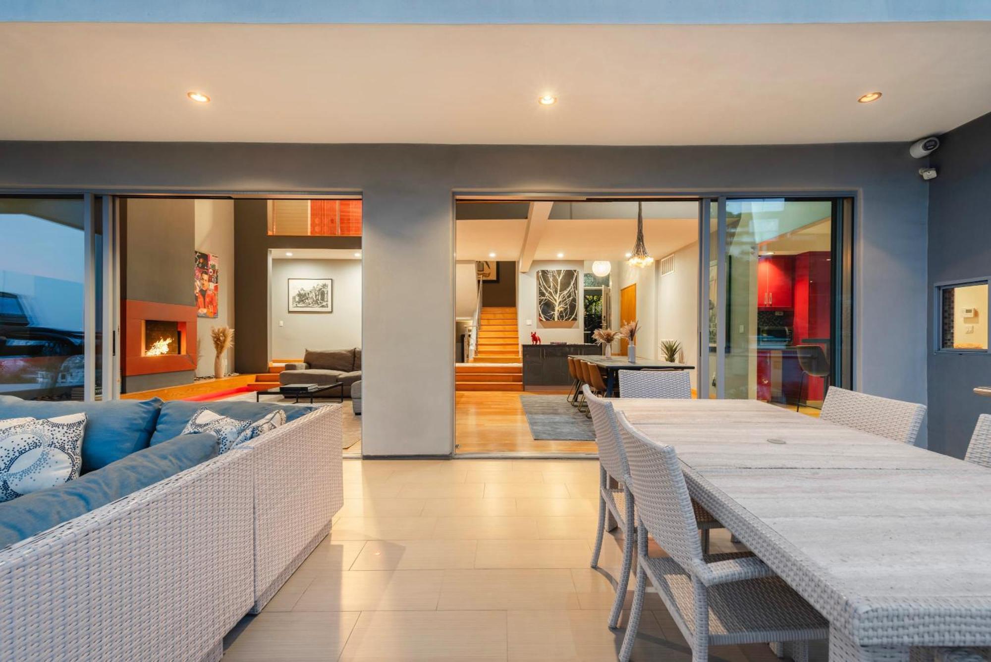 Casa de férias 6mil 5br Sunset Strip Jetliner Views Oasis Los Angeles