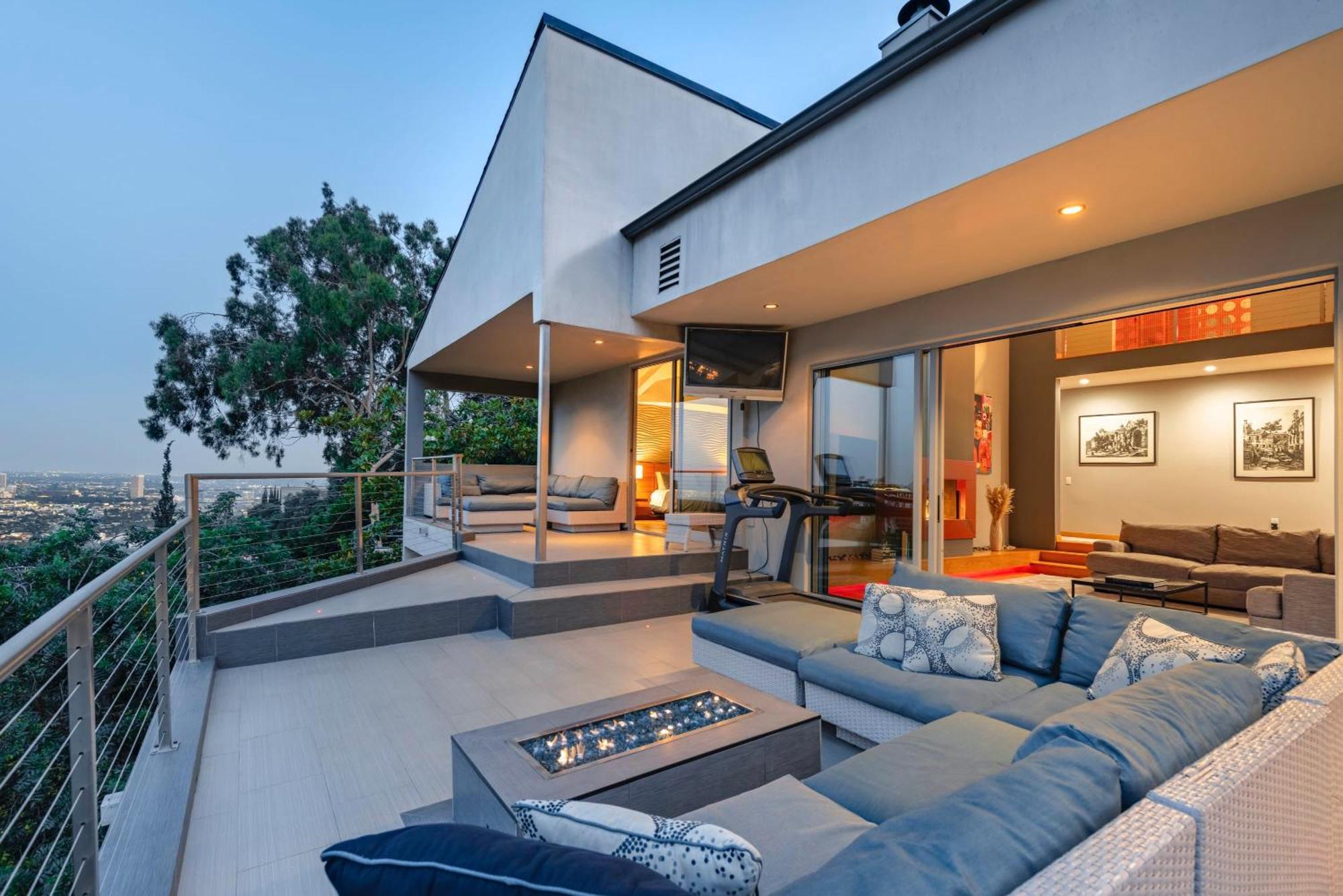 Casa vacanze 6mil 5br Sunset Strip Jetliner Views Oasis Los Angeles